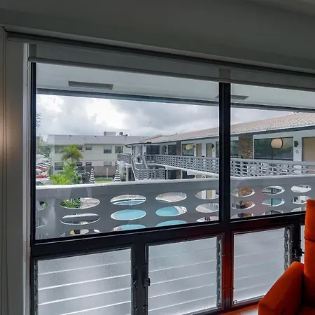 Ocean Villas Of Deerfield Deerfield Beach Exterior photo