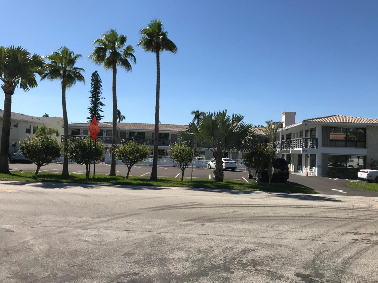 Hotel Ocean Of Deerfield 3*