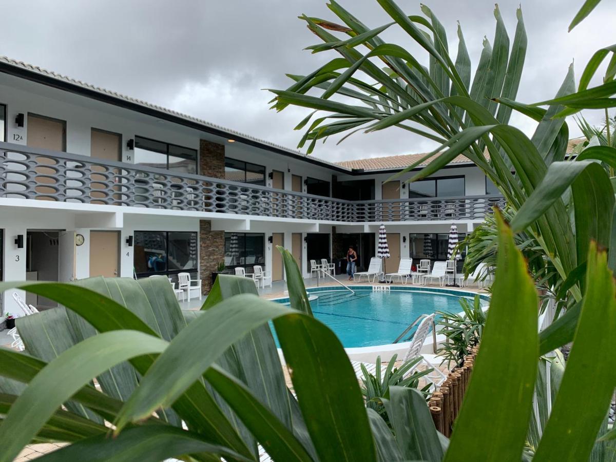 Ocean Of Deerfield Hotel 3*